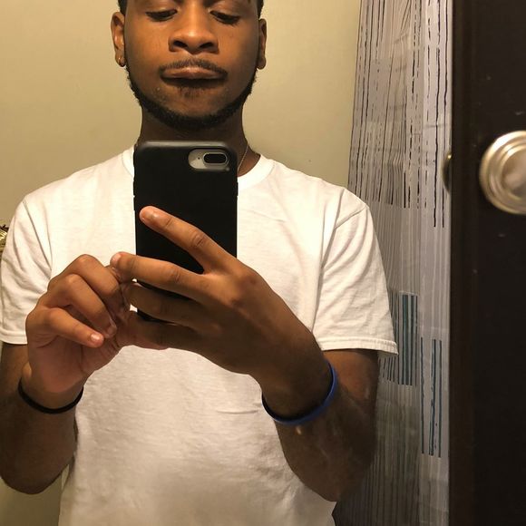 Meet your Posher, David - Picture 1 of 1